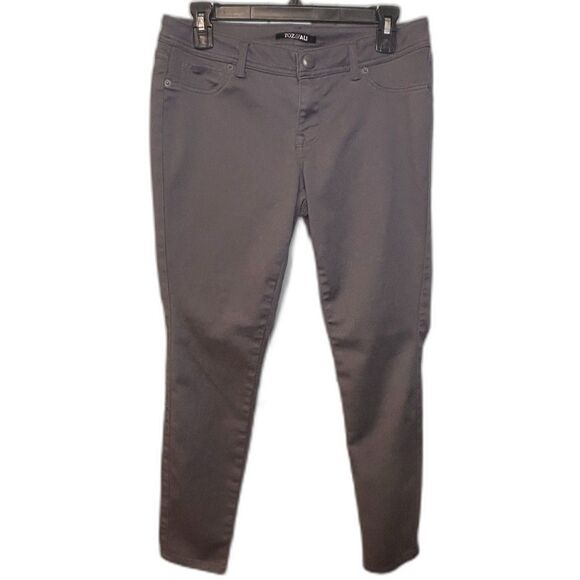 Roz & Ali Straight Leg Pants Gray, Sz 6P - Picture 1 of 6